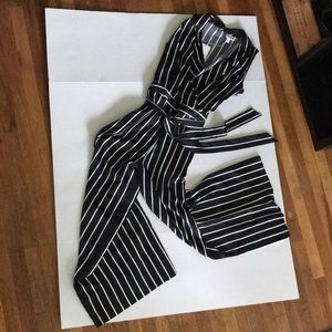A New Day Jumpsuit Size M New With Tags